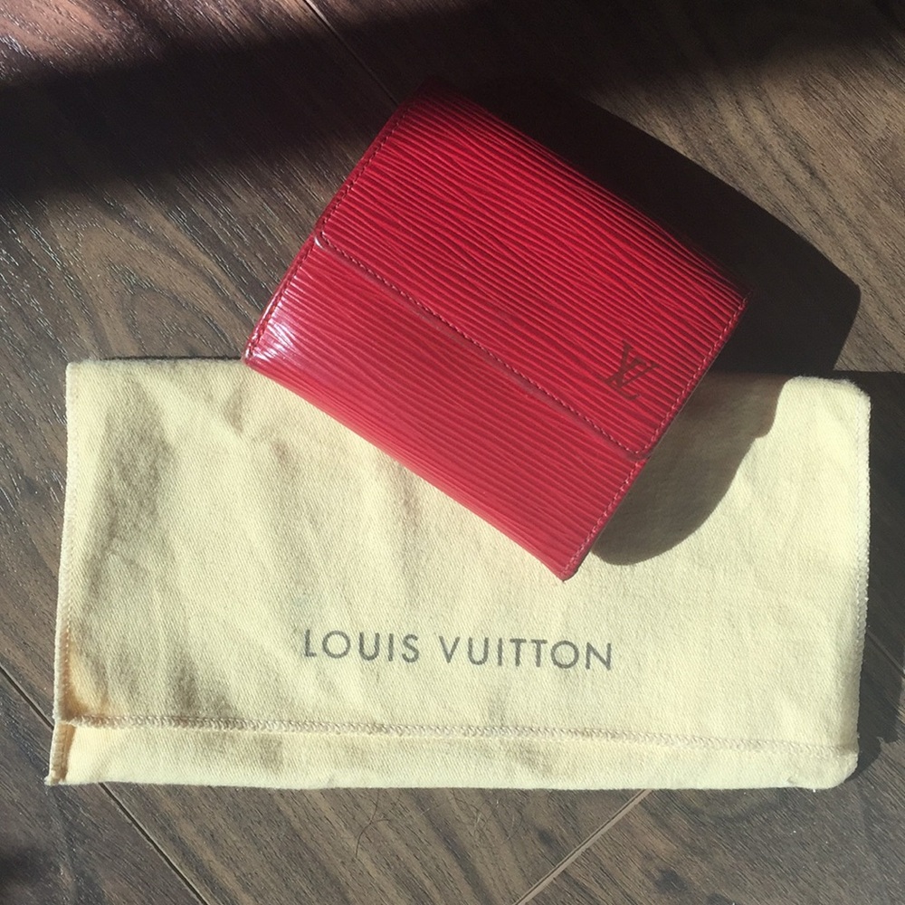 Authentic Louis Vuitton Red Epi Elise Wallet